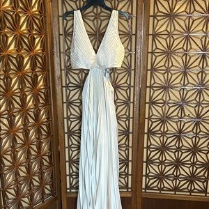 Abercrombie & Fitch Cream White Giselle pleated cut out Maxi Dress LT Large tall